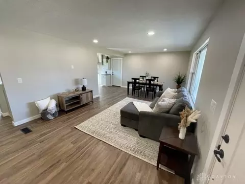 7557 Wrenview Dr, Springfield, OH 45502 photo 5