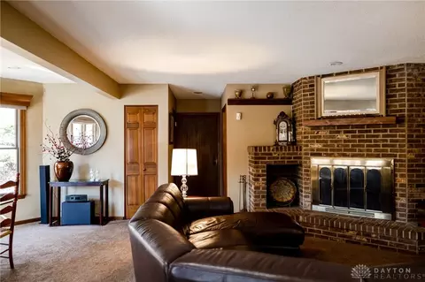 467 Aberfelda Dr, Springfield, OH 45504 photo 20
