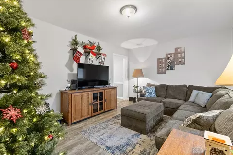 2086 Prospect Cir, Springfield, OH 45503 photo 11