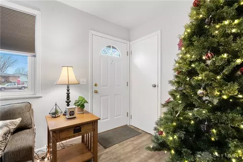 2086 Prospect Cir, Springfield, OH 45503 photo 10