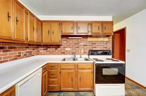 5966 Willowdale Rd, Springfield, OH 45502 photo 10