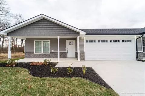 4530 W Ridgewood Rd, Springfield, OH 45503 photo 3
