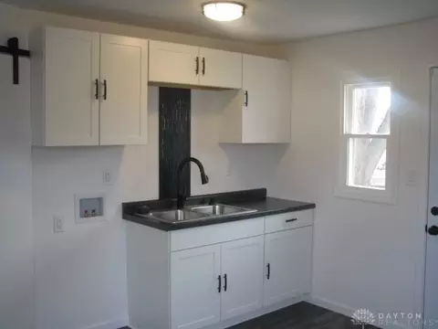 1632 Cypress St, Springfield, OH 45505 photo 9
