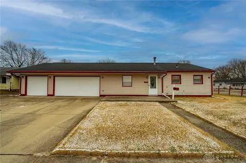 1716 Portage Path, Springfield, OH 45506 photo 1