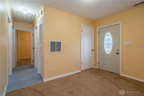 1716 Portage Path, Springfield, OH 45506 photo 8