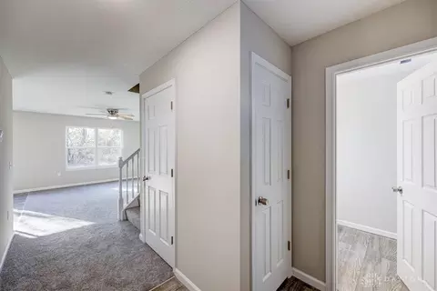 Entry Way - 701 Diamond Loop, Middletown, OH 45044 photo 1 of 4