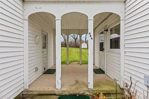 444 E 4th St, Franklin, OH 45005 photo 5