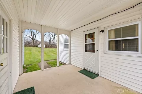 444 E 4th St, Franklin, OH 45005 photo 6