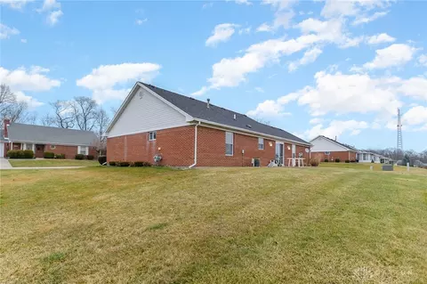 1197 Old Farm Ln, Springfield, OH 45503 photo 16