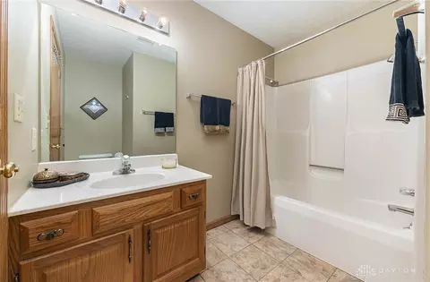 1197 Old Farm Ln, Springfield, OH 45503 photo 14