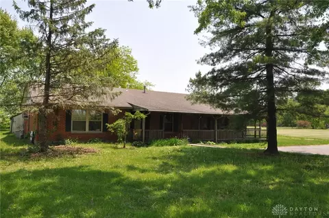 11590 Pansing Rd, Brookville, OH 45309