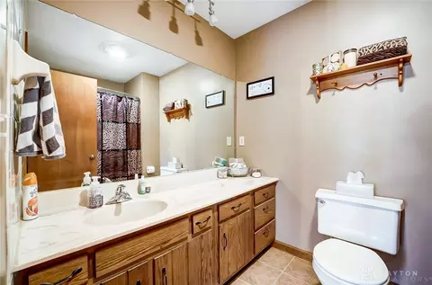 637 Aberfelda Dr, Springfield, OH 45504 photo 22