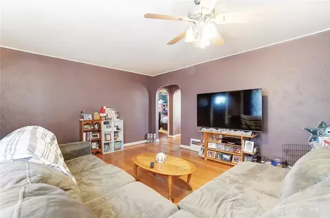 2907 White Oak Dr, Dayton, OH 45420 photo 7