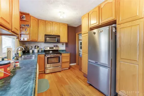 2907 White Oak Dr, Dayton, OH 45420 photo 12