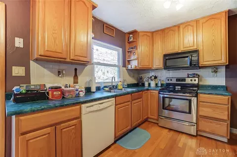 2907 White Oak Dr, Dayton, OH 45420 photo 13