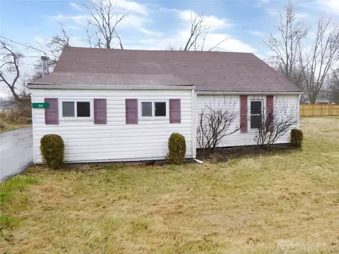 66 Estle Rd, Springfield, OH 45502 photo 3