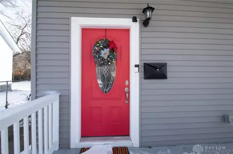 4920 Jameson St, Cincinnati, OH 45227 photo 2