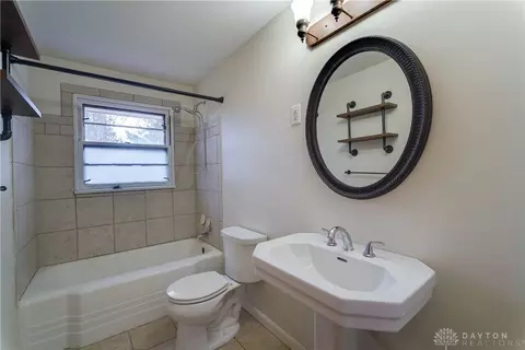 3746 Shaker Rd, Franklin, OH 45005 photo 11