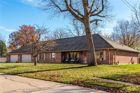 20 E Routzong Dr, Fairborn, OH 45324 photo 1