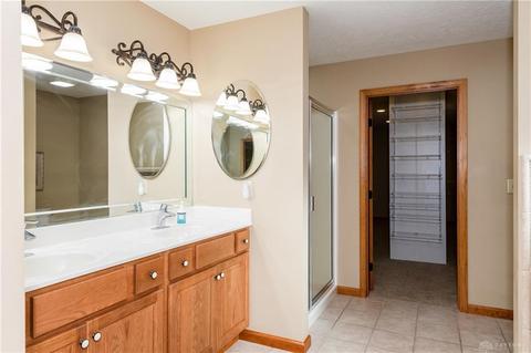 20 E Routzong Dr, Fairborn, OH 45324 photo 27