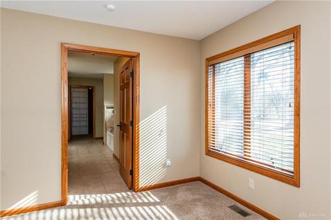20 E Routzong Dr, Fairborn, OH 45324 photo 25