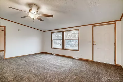 556 Diamond Loop Rd, Middletown, OH 45044 photo 5