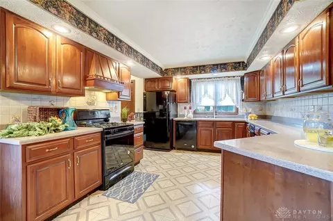 3580 Towerwood Dr, Springfield, OH 45503 photo 30
