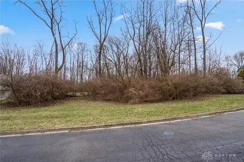 100 Riva Ct, Beavercreek, OH 45430