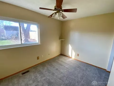 3241 Eastham St, Springfield, OH 45503 photo 14