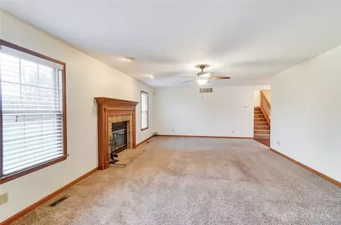 4754 Fox Run, Fairborn, OH 45324 photo 11