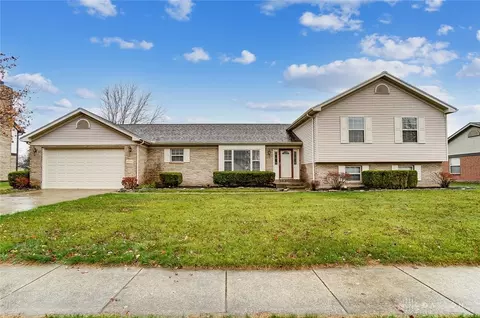 4754 Fox Run, Fairborn, OH 45324 photo 2