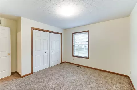 4754 Fox Run, Fairborn, OH 45324 photo 31