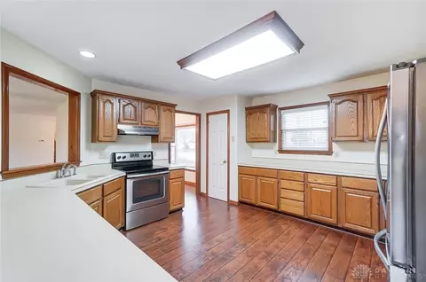 4754 Fox Run, Fairborn, OH 45324 photo 15