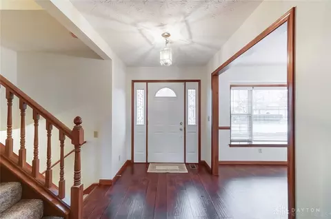 4754 Fox Run, Fairborn, OH 45324 photo 6