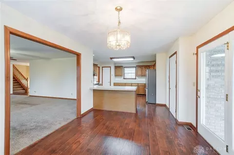 4754 Fox Run, Fairborn, OH 45324 photo 21