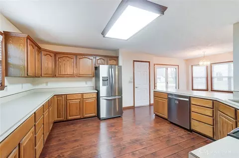 4754 Fox Run, Fairborn, OH 45324 photo 16