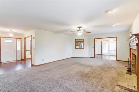 4754 Fox Run, Fairborn, OH 45324 photo 9