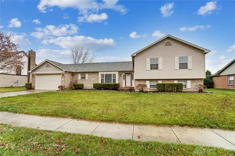 4754 Fox Run, Fairborn, OH 45324 photo 3