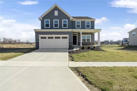 2238 Streamside Dr, Batavia, OH 45103 photo 1