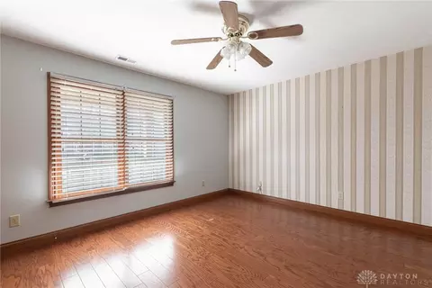 1876 Willow Lakes Dr, Springfield, OH 45502 photo 15