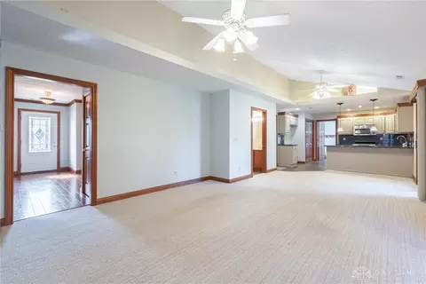 1876 Willow Lakes Dr, Springfield, OH 45502 photo 3