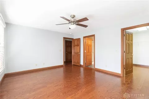 1876 Willow Lakes Dr, Springfield, OH 45502 photo 12