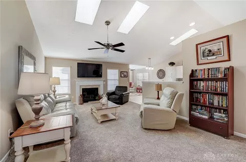 190 Shanda Dr, Monroe, OH 45050 photo 9