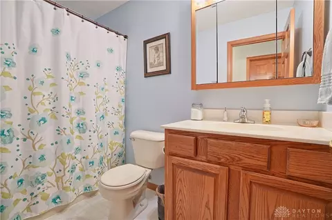 2325 Kaffenbarger Ct, Springfield, OH 45504 photo 15