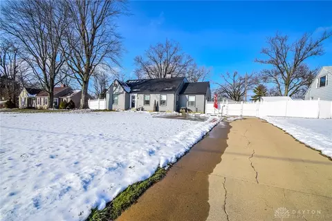 736 E Home Rd, Springfield, OH 45503 photo 3