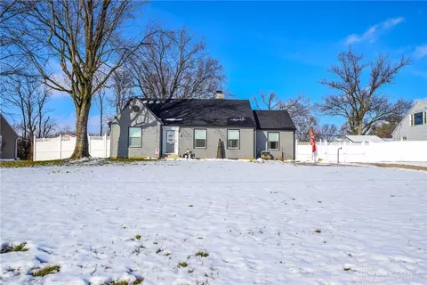 736 E Home Rd, Springfield, OH 45503 photo 4