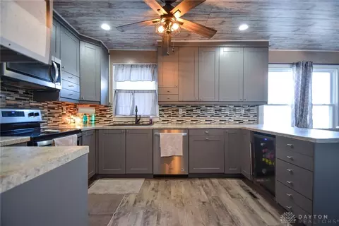 736 E Home Rd, Springfield, OH 45503 photo 18