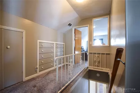 736 E Home Rd, Springfield, OH 45503 photo 32