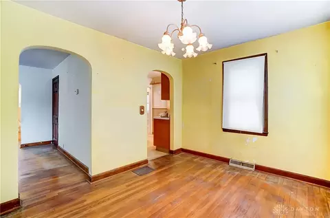 207 E Main St, Medway, OH 45341 photo 7