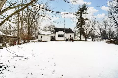 207 E Main St, Medway, OH 45341 photo 32